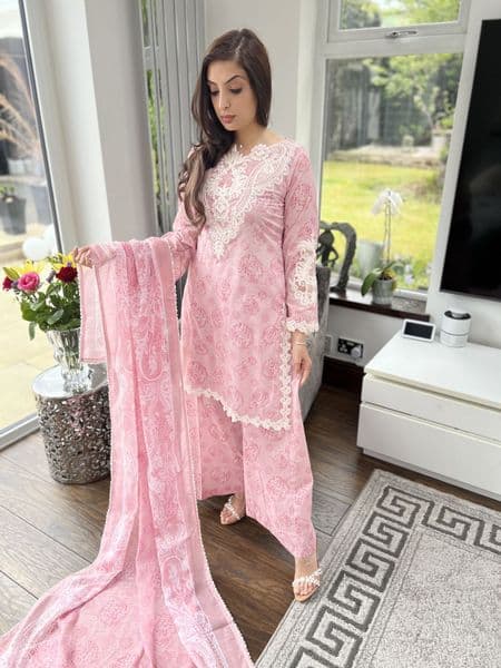Sehar pink