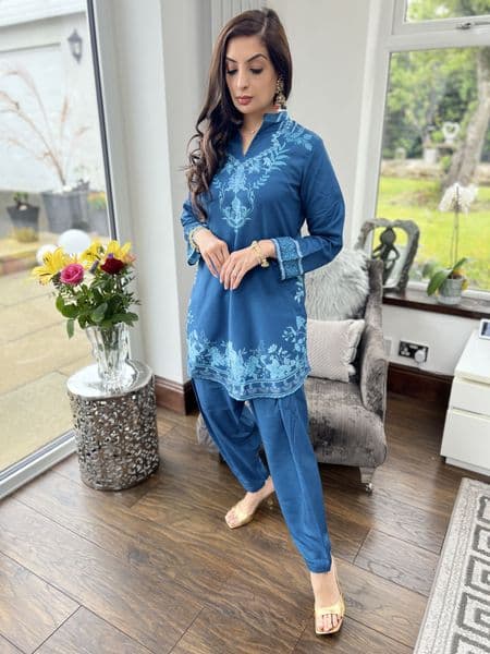 Zainab chottani blue salwwar suit