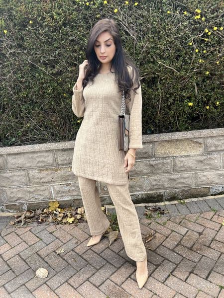 Zara geometric warm co ord set : wheat d1