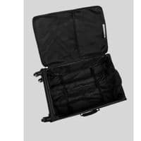 IT Luggage Black Navigator Medium Suitcase – 61L Lightweight Spinner Bag