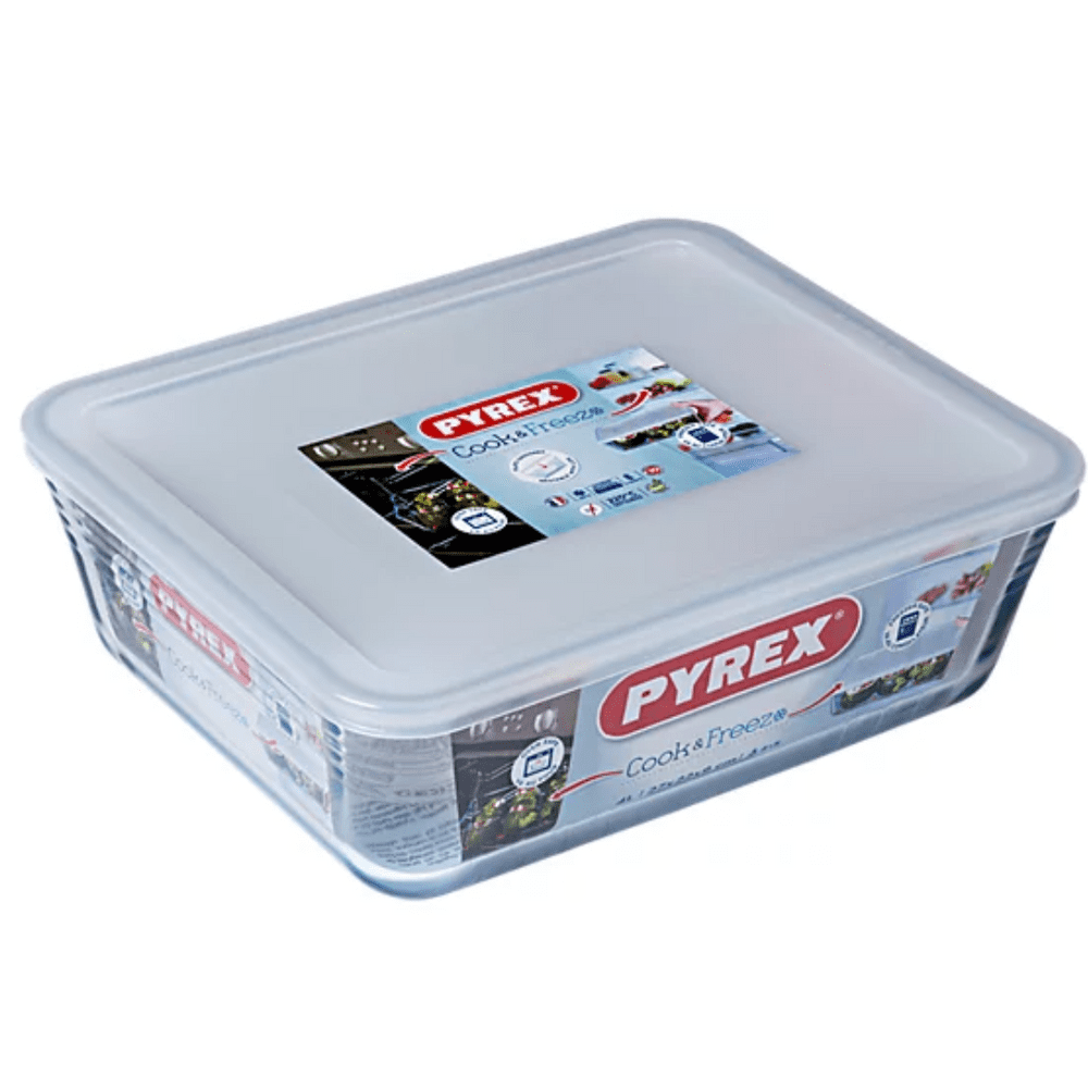 Pyrex Cook & Freeze Rectangular with Lid 27 x 22cm x 9cm  4 Litre