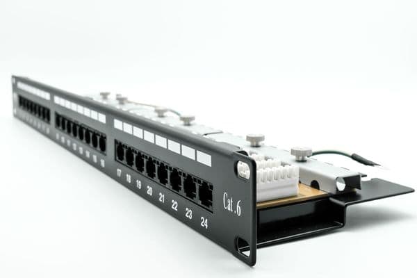 1U 19
