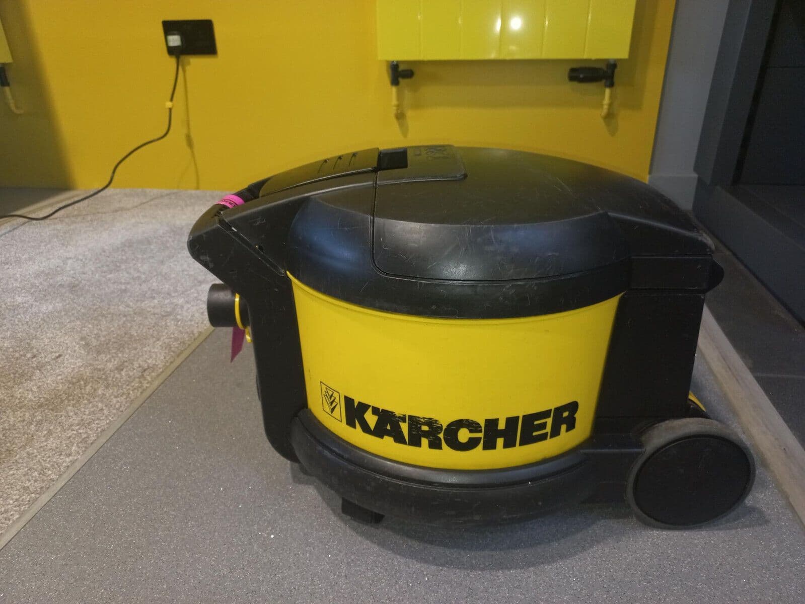 Karcher T201 Vacuum Tub and hose