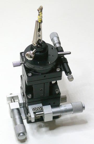 4 Axis 40mm XYZ Theta Precision Stage with Specimen Clip