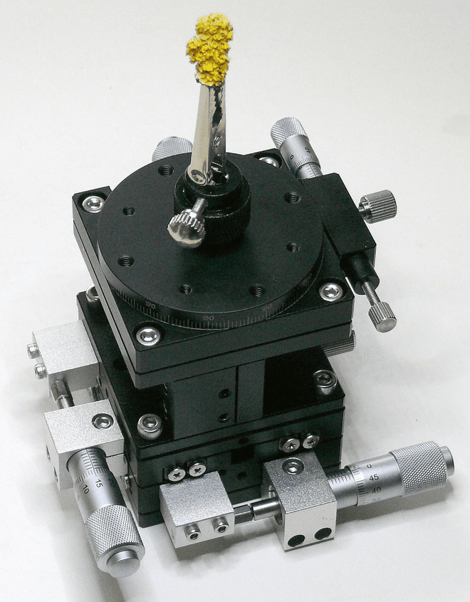 4 Axis 60mm XYZ Theta Precision Stage with Specimen Clip