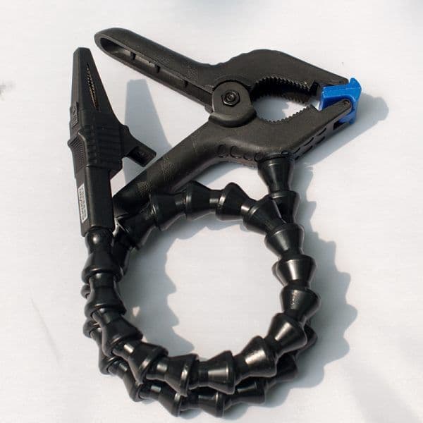 Flexible Specimen Holder