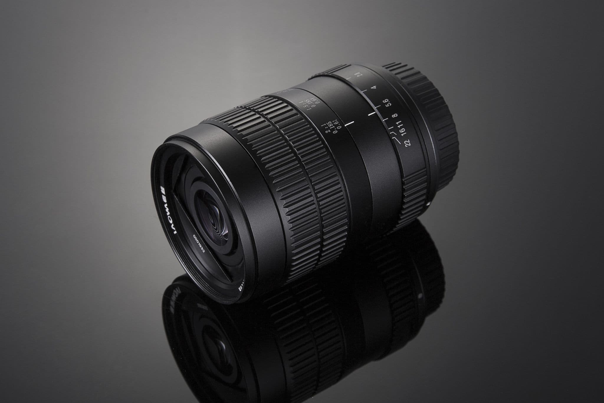 LAOWA 60mm f/2 8 2X Ultra Macro