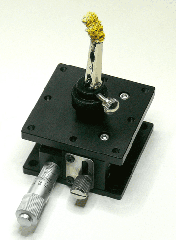 Single Axis Z Movement 60mm Precision Stage with Specimen Clip