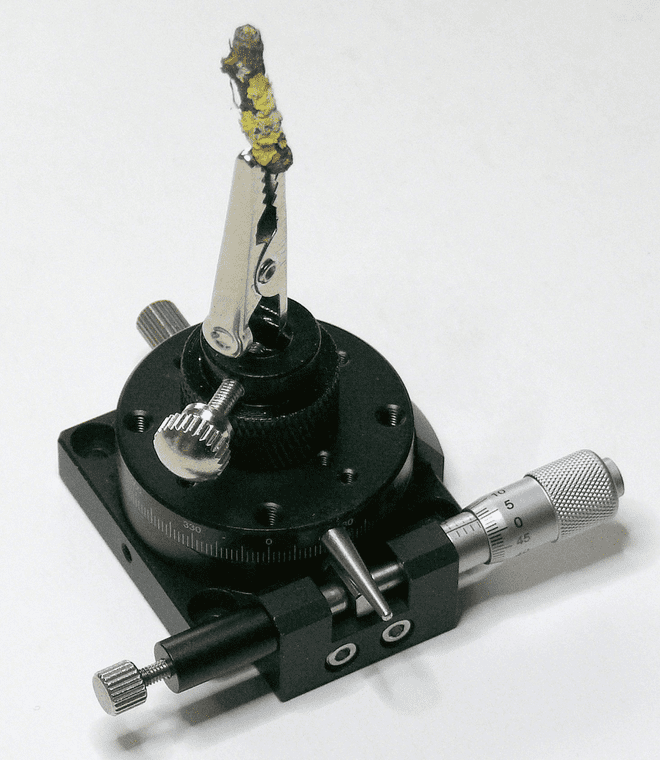 Ultramacro 40 mm Rotating Theta Precision Stage