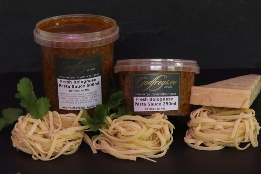 Godfreys Fresh Free Range Beef Bolognese Pasta Sauce