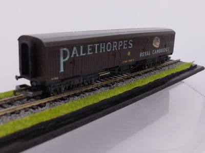 305352 GWR Siphon G Palethorpes 2766 Brown