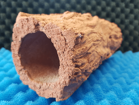 Large breeding cave (Red) - open ends