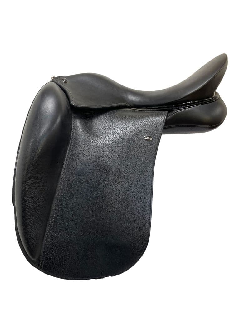 Saddle 14876 17 Inch Wow Edge Dressage Black Patent Black