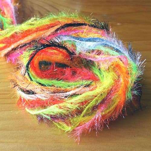 Flybox Medium Crystal Hackle (10mm)