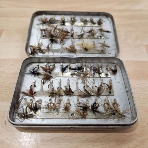 Pre-Loved - Wheatley Silmalloy Small Metal Fly Box & Flies