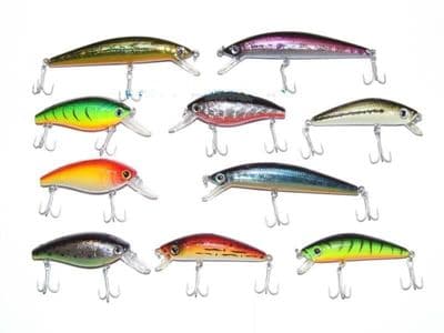 10 x ULTRA 7-10g PLUG LURES TREBLE HOOKS PIKE BASS SEA COURSE FISHING  Xmas Gift