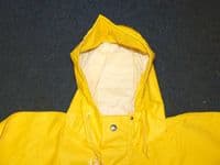 OCEAN JACKET COAT WATERPROOFS YELLOW SEA BEACH BOAT FISHING TACKLE