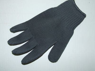 PREDITOR UNHOOKING PIKE FISH FILLETING BUTCHERS FILLET GLOVE SEA BOAT FISHING