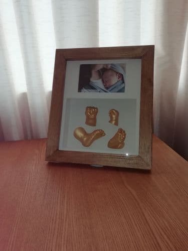 4 Individual Castings of hands and feet (with or without a frame)