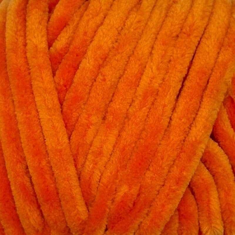 Chenille Chunky 5605 Carrot 10 x 100g