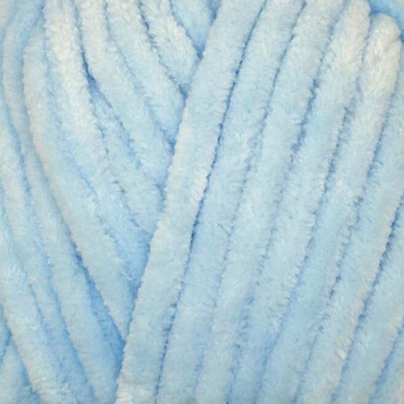 Chenille Chunky 5613 Sky Blue 10 x 100g