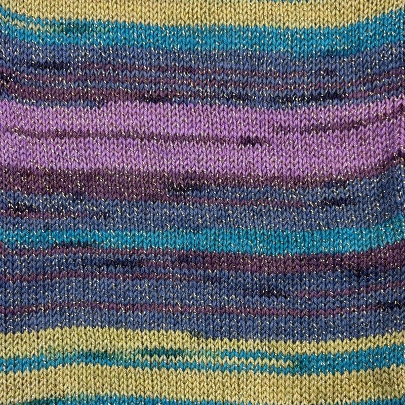 Head Over Heels Festive 4 Ply 5723 Jolly Holiday 10 x 100g