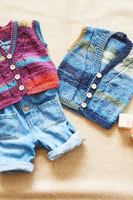 Head Over Heels Festive 4 Ply Pattern F163 Waist Coats - FREE TO DOWNLOAD