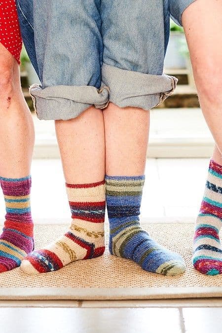 Head Over Heels Festive 4 Ply Pattern F164 Knitted Socks - FREE TO DOWNLOAD