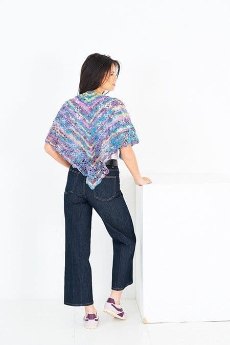 Head Over Heels Festive Pattern F161 Crocheted Shawl - FREE TO DOWNLOAD PATTERN