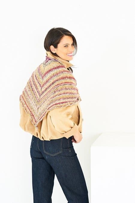 Head Over Heels Festive Pattern F162 Knitted Shawl - FREE TO DOWNLOAD PATTERN