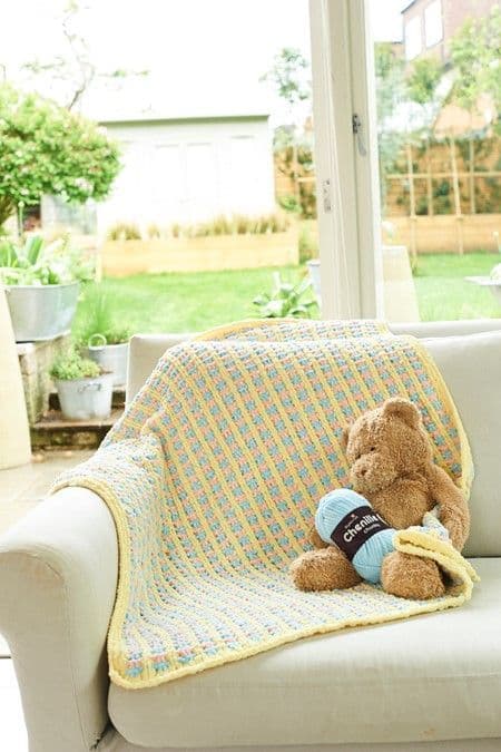 SCP Chenille Chunky Pattern 10247 Baby Blankets - Pk 5