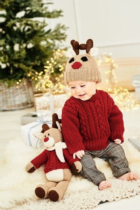 SCP Pattern 9869 Reindeer Sweater, Hat & Toy