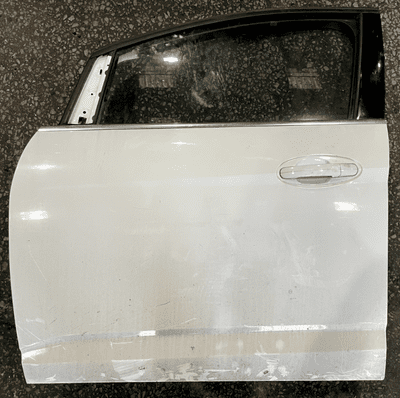 FORD C-MAX MK2 N/S/F NEAR SIDE FRONT PASSENGER LEFT DOOR WHITE  2011 - 2015