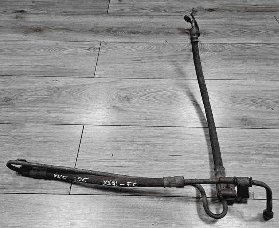 FORD FIESTA MK5 PETROL POWER STEERING HOSE PIPE XS61-3A719-FD 1999 - 2002