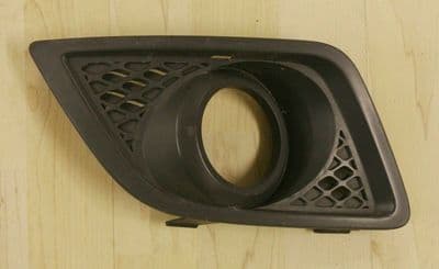 FORD FIESTA MK6 DRIVER FOG LIGHT SURROUND CHROME 6S61-19952-BCW 2005 - 2008