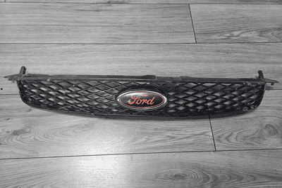 FORD FIESTA MK6 FRONT UPPER BONNET GRILL RED BADGE 6S61-8200-ACW 2006 - 2008