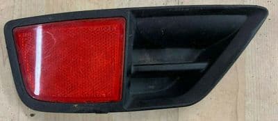 FORD FIESTA MK6 ST150 2.0 REAR BUMPER LEFT PASSENGER SIDE REFLECTOR 2005-2008