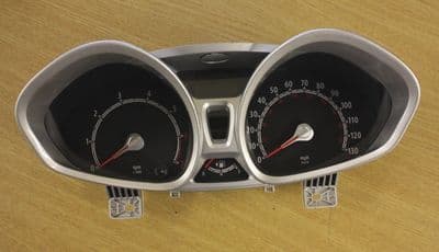 FORD FIESTA MK7 1.4 PETROL SPEEDO CLOCK CLUSTER DIALS 8A6T-10849-FF 2008 - 2012