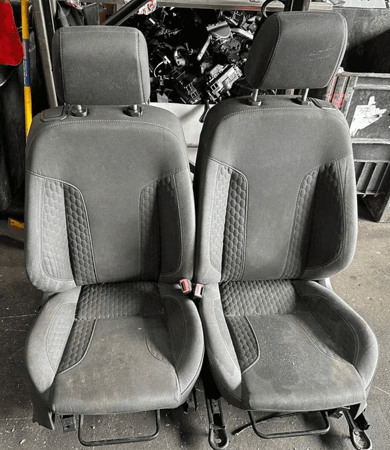 FORD FIESTA MK7 3 DOOR FRONT PASSENGER SEAT ULTIMATE/MONAX CHARCOAL 2013 - 2017