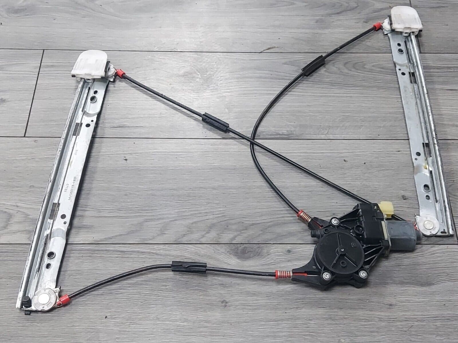 FORD FIESTA MK7 3DR FRONT DRIVER WINDOW REGULAOTR AND MOTOR ONE TOUCH ...