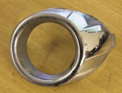 FORD FIESTA MK7 PASSENGER FOG LIGHT SURROUND CHROME 8A61-15A223-CB5SM3 2008-2014