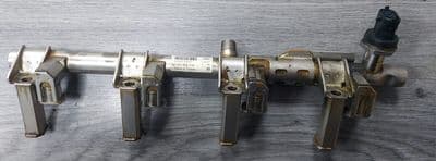 FORD FIESTA MK7 ST ST180 1.6 PETROL ECOBOOST FUEL INJECTOR RAIL 2013 - 2017