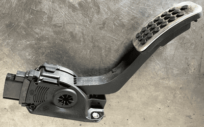 FORD FIESTA MK7 THROTTLE ACCELERATOR PEDAL 8V21-9F836-AB 2008 - 2012