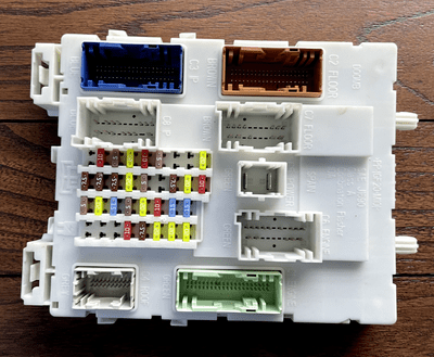 FORD FOCUS C-MAX KUGA TRANSIT BODY CONTROL FUSE BOX BCM F1DT-14A073-DC 2015-2019