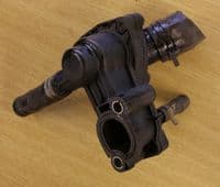 FORD FOCUS CONNECT MONDEO 1.8 TDCi THERMOSTAT HOUSING 2S4Q-9K478-AD 2002-2013