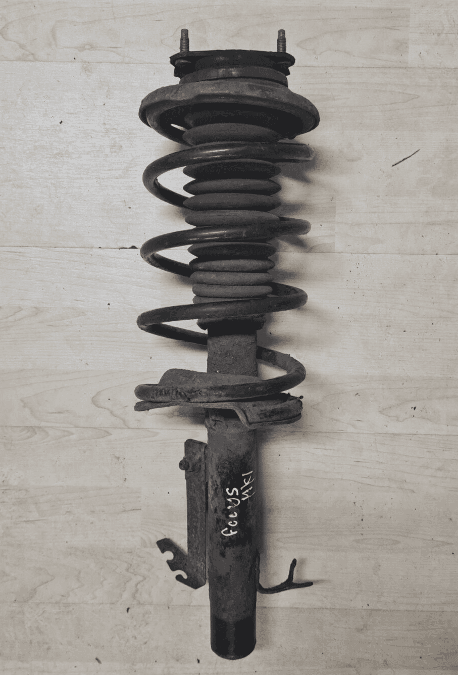 FORD FOCUS MK1 DIESEL FRONT RIGHT DRIVER SUSPENSION LEG STRUT SPRING ...