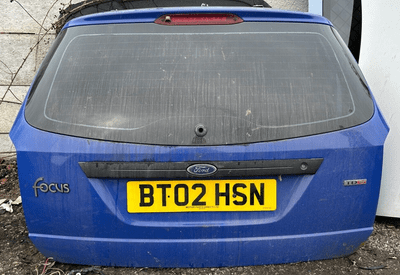 FORD FOCUS MK1 ESTATE TAILGATE BOOT TRUNK LID BACK DOOR BLUE 1998 - 2005