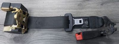 FORD FOCUS MK1 REAR MIDDLE CENTRE SEAT BELT BLACK 98AB-A611B68-DL 1998-2005