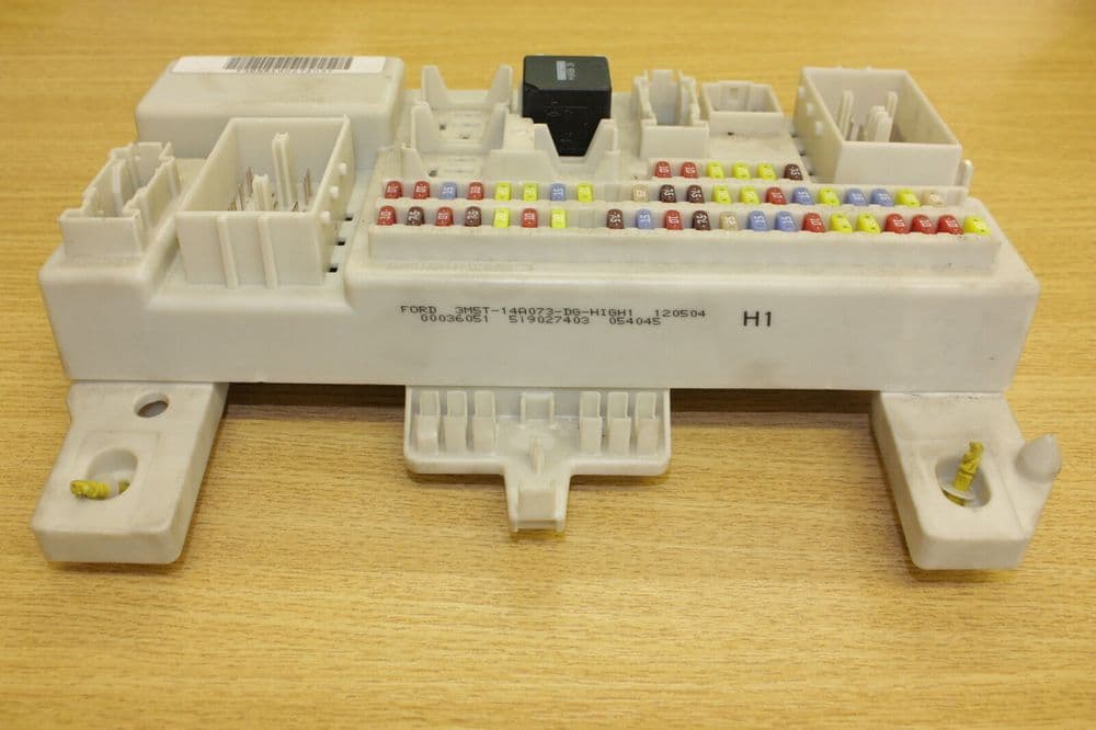 FORD FOCUS MK2 C-MAX BODY CONTROL MODULE FUSE BOX BCM 3M5T-14A073-DG ...