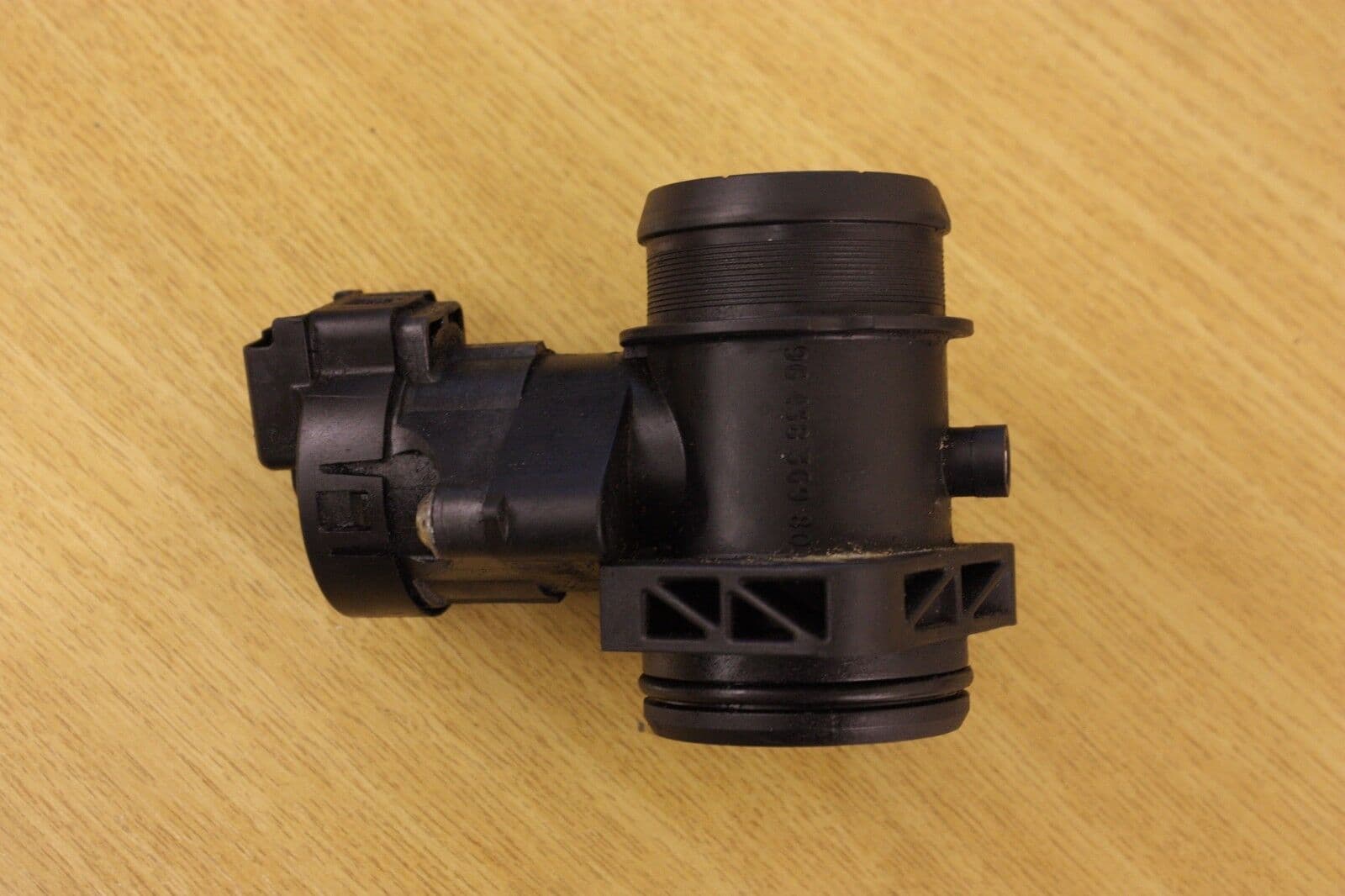 GENUINE FORD FOCUS II  1.6  07.04 - 09.12 100HP THROTTLE BODY ASSEMBLY 1505642 main image 0